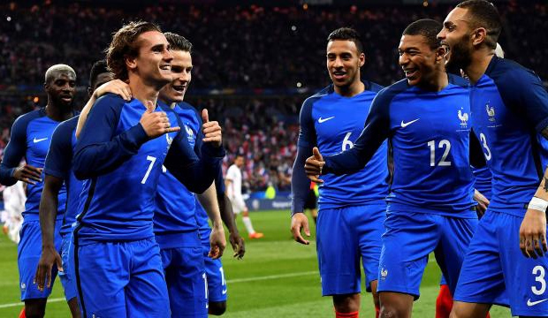 THE match : France – Pérou<br />
